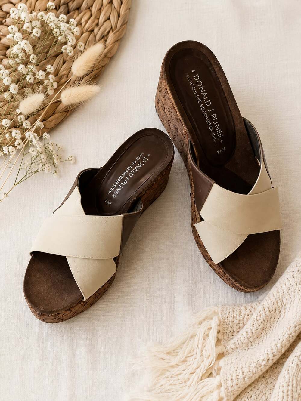 Donald J. Pliner Beige and Brown Cross-Strap Wedge Sandals Size 7M (n1)